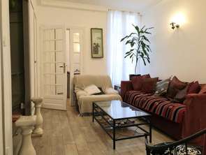 Location Appartement 3 piècesParis 8e