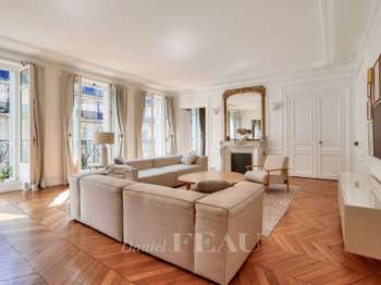 Location Appartement 6 pièces +Paris 8e