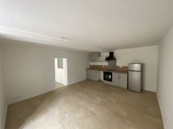 Location Appartement 3 piècesParné-sur-Roc