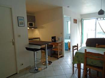 Location Appartement 2 piècesPloemeur Centre Ville