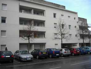 Location Appartement 3 piècesPont-Rousseau