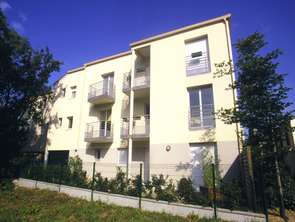 Location Appartement 3 piècesPont-Rousseau