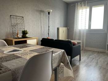 Location Appartement T1Pont-Sainte-Marie