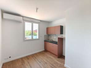 Location Appartement 2 piècesPort-Saint-Père