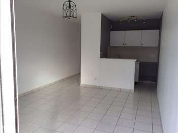 Location Appartement T1Port-Saint-Père