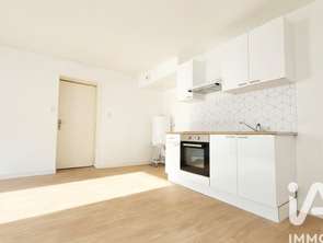 Location Appartement 2 piècesPrix-lès-Mézières