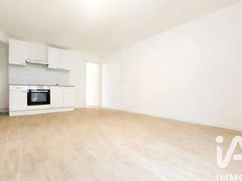 Location appartement 2 pièces Prix-lès-Mézières 08