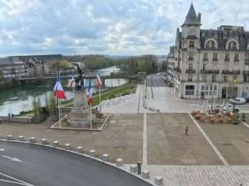 Location Appartement 2 piècesPrix-lès-Mézières
