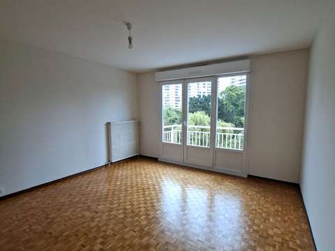 Location appartement 2 pièces Rennes Bourg L'evêque 35