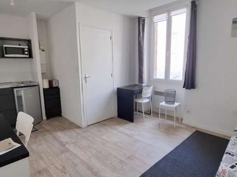 Location appartement 1 pièce Rennes Bourg L'evêque 35