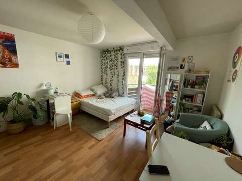 Location appartement 1 pièce Rennes Bourg L'evêque 35