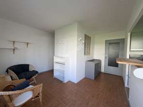 Location Appartement T1Rennes Bourg L'evêque