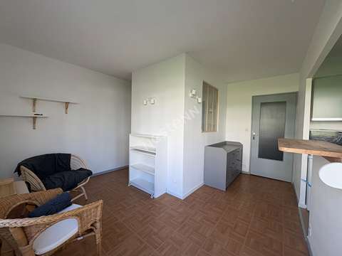 Location appartement 1 pièce Rennes Bourg L'evêque 35