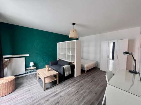 Location appartement 1 pièce Rennes Bourg L'evêque 35