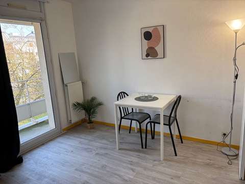 Location Studio 1 pièce Location Studio 1 pièce