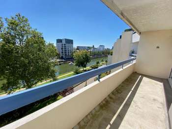 Location Appartement 3 piècesRennes Bourg L'evêque