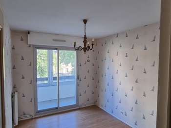 Location Appartement 4 piècesRennes Bourg L'evêque