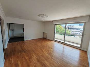 Location Appartement 4 piècesRennes Bourg L'evêque
