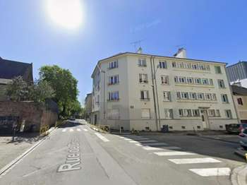 Location Appartement 3 piècesRennes Bourg L'evêque