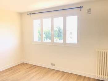 Location Appartement T1Rennes Bourg L'evêque