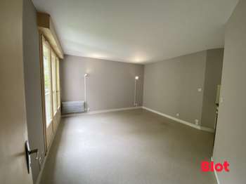 Location Appartement T1Rennes Bourg L'evêque