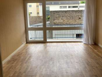 Location Appartement 3 piècesRennes Bourg L'evêque