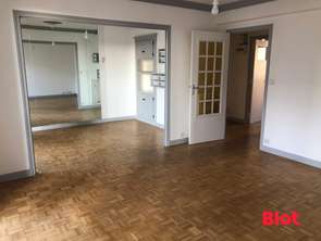 Location Appartement 5 piècesRennes Brequigny