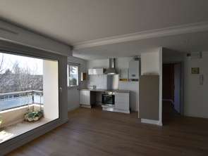 Location Appartement 4 piècesRennes Brequigny