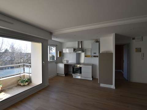 Location appartement 4 pièces Rennes Brequigny 35