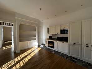 Location Appartement 4 piècesRennes Centre Ville
