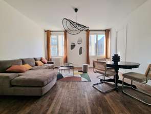 Location Appartement 4 piècesRennes Centre Ville