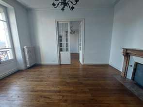 Location Appartement 4 piècesRennes Centre Ville