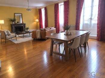 Location Appartement 4 piècesRennes Centre Ville