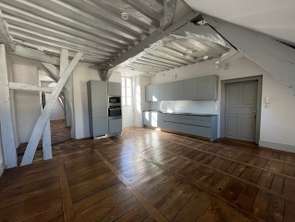 Location Appartement 3 piècesRennes Centre Ville