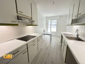 Location Appartement 3 piècesRennes Centre Ville