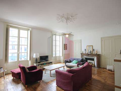 Location appartement 5 pièces Rennes Centre Ville 35