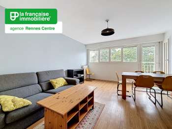 Location Appartement 5 piècesRennes Centre Ville