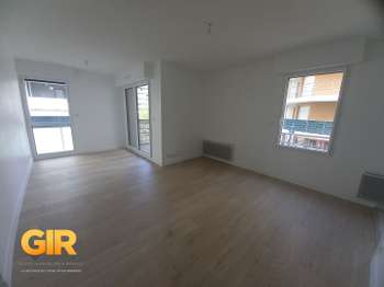 Location Appartement 3 piècesRennes Centre Ville
