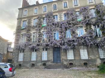 Location Appartement 5 piècesRennes Centre Ville