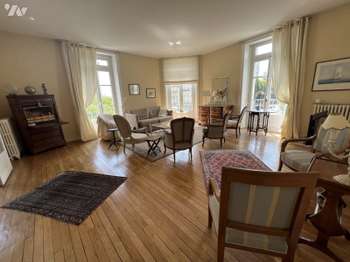 Location Appartement 5 piècesRennes Centre Ville