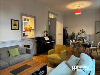 Location Appartement 5 piècesRennes Centre Ville