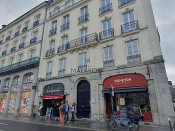 Location Appartement 5 piècesRennes Centre Ville