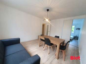 Location Appartement 4 piècesRennes Jeanne D'arc