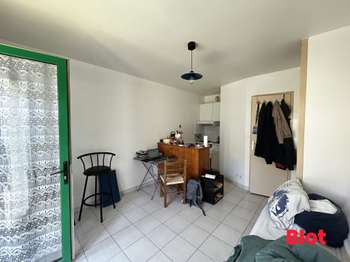 Location Appartement T1Rennes Rue De Nantes