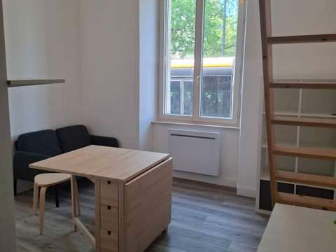 Location appartement 1 pièce Rennes Saint-Helier 35