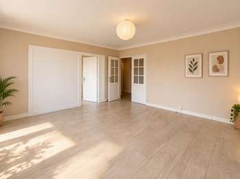 Location Appartement 4 piècesRennes Sainte-Thérèse