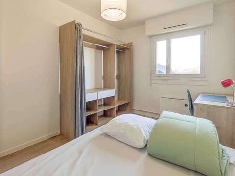 Location Chambre 5 pièces