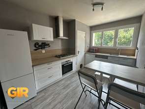 Location Appartement 5 piècesRennes Villejean