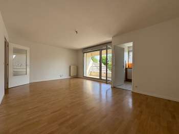 Location Appartement 3 piècesRomillé