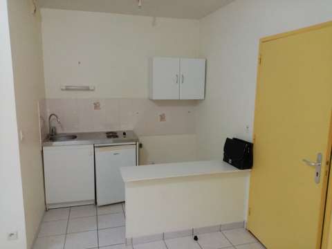 Location Studio 1 pièce Rostrenen 22